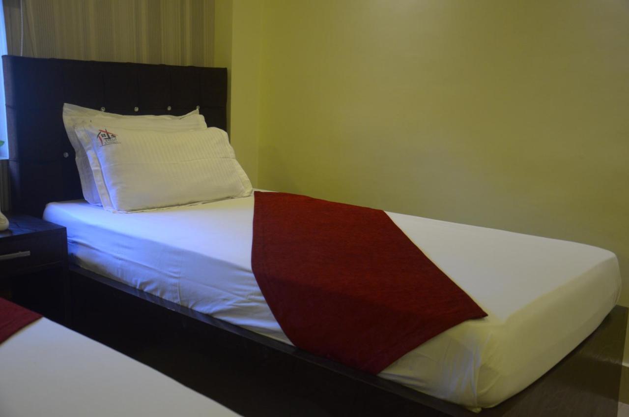 Hotel Pritika Durgāpur Exteriér fotografie